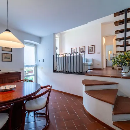 Loppia Secret Mansarda By Wonderful Italy Lejlighed *