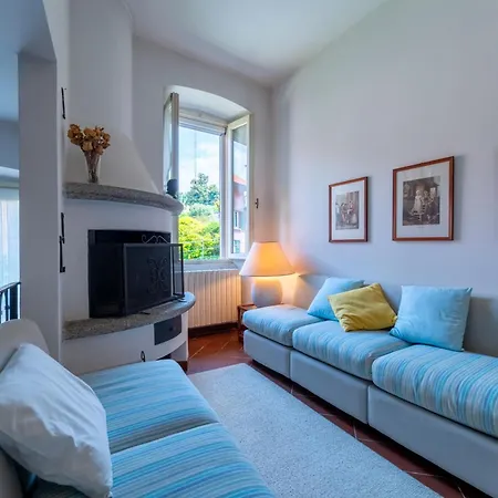 Loppia Secret Mansarda By Wonderful Italy Lejlighed